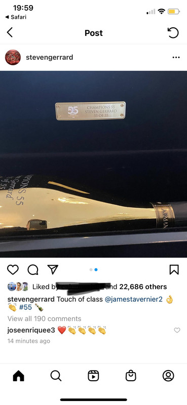 1EFD4F6E-B635-459D-98F9-7BDD06C80462