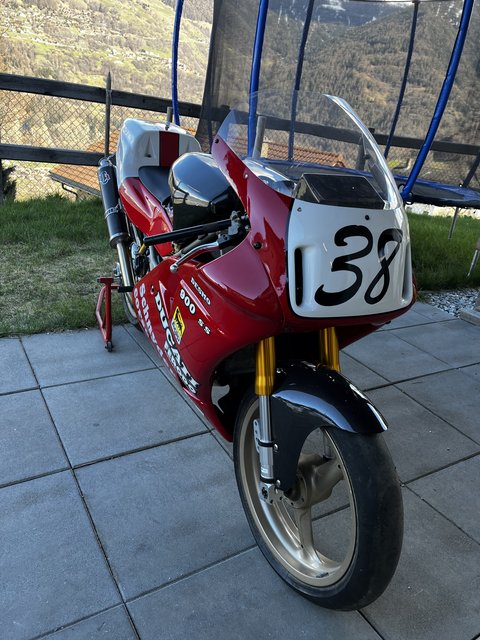 A3952488-3D54-4BD0-B29A-639445B991B4