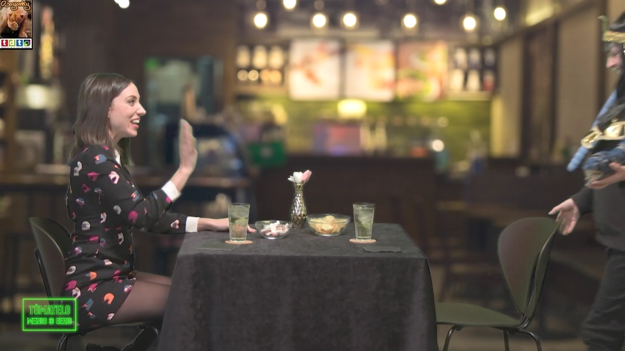 mayajamesonpiernazas_oso3wwwwwwwww