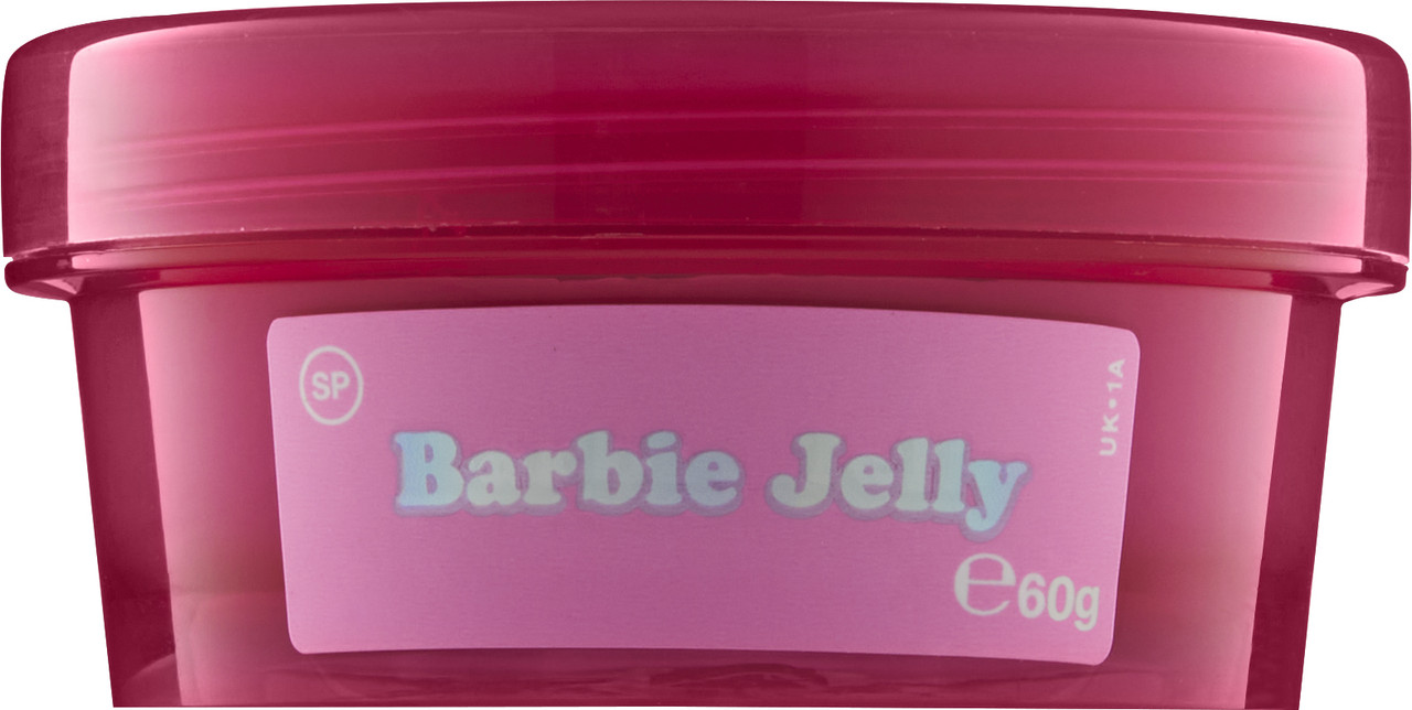 Barbie x Lush, la collezione rosa limited edition Barbie x Lush, la collezione rosa limited edition