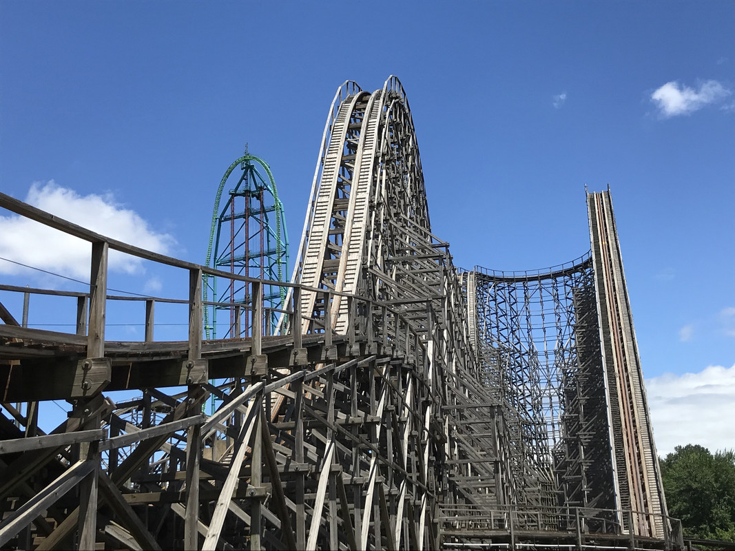 8E0B97F3-E483-4F4D-B841-29350D761F25