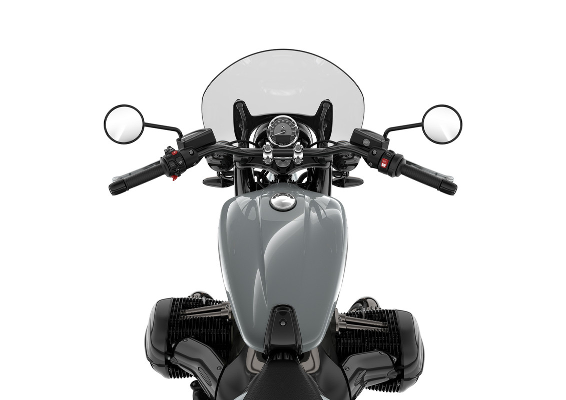 P90569011_highRes_bmw-r-18-classic-mod