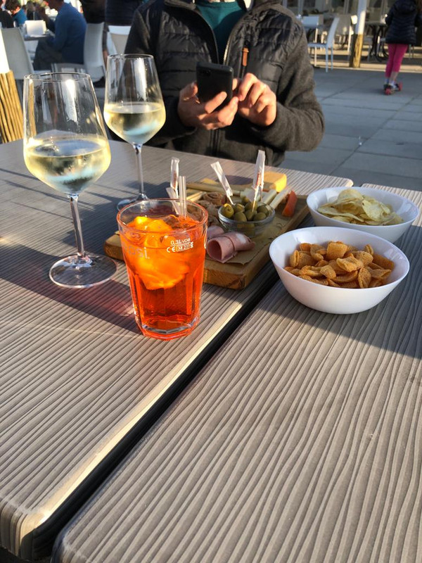 E0301C46-E8DB-4BA8-9F27-E78A56430B4E