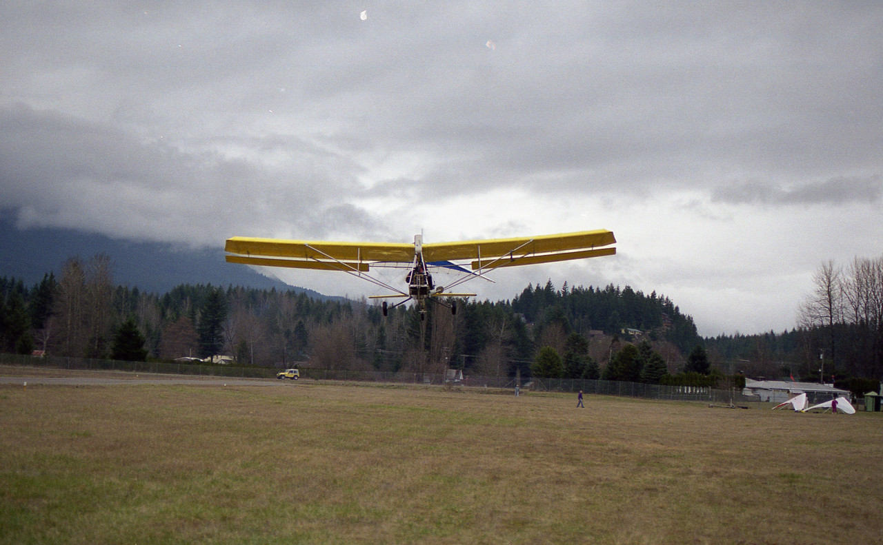 Tandem tow out of Packwood WA airport