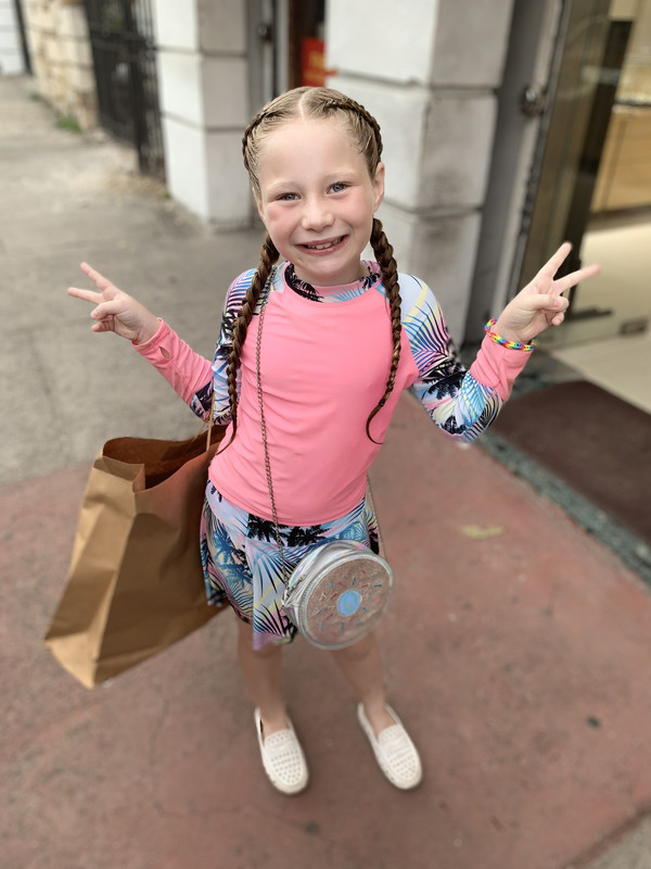 B4F01D2D-BAF1-4A7D-843A-B2E350F7B8D9