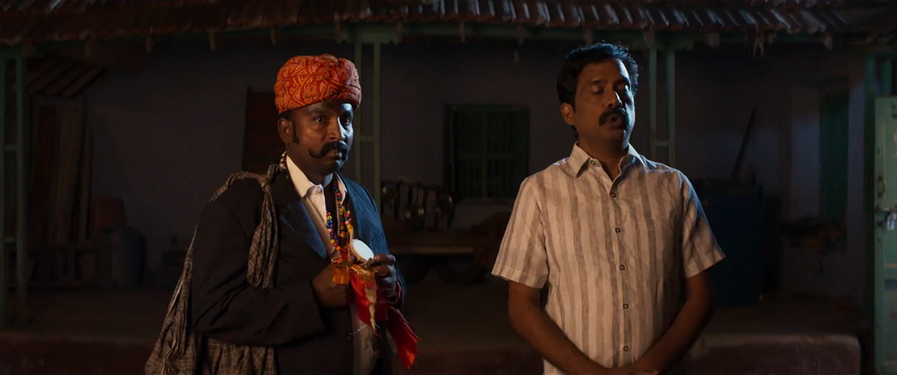 Kudumbasthan 2025 WebRip [Hindi + Tamil + Telugu + Malayalam + Kannada] 480p, 720p, 1080p ESub Screenshot