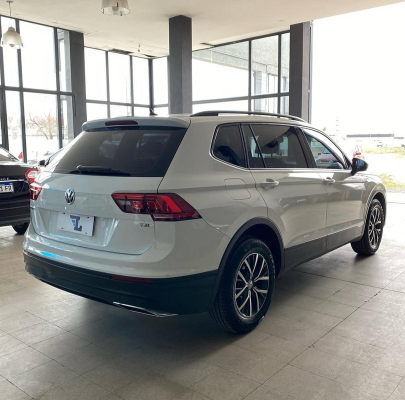 Volkswagen Tiguan 1.4 DSG - 6