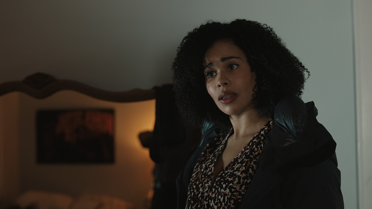 FBI.Most.Wanted.S03E14.Shattered.1080p.10bit.AMZN.WEB-DL.DDP5.1.HEVC-Vyndros.mkv_snapshot_08.54_[202