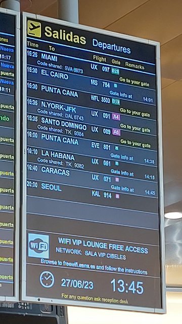 DIA 1 - JEREZ-MADRID EN COCHE, SALA VIP, VUELO DE IDA Y LLEGADA HOTEL RIU BAMBU - Hotel RIU Bambú + Isla Saona + RIU Party (14)