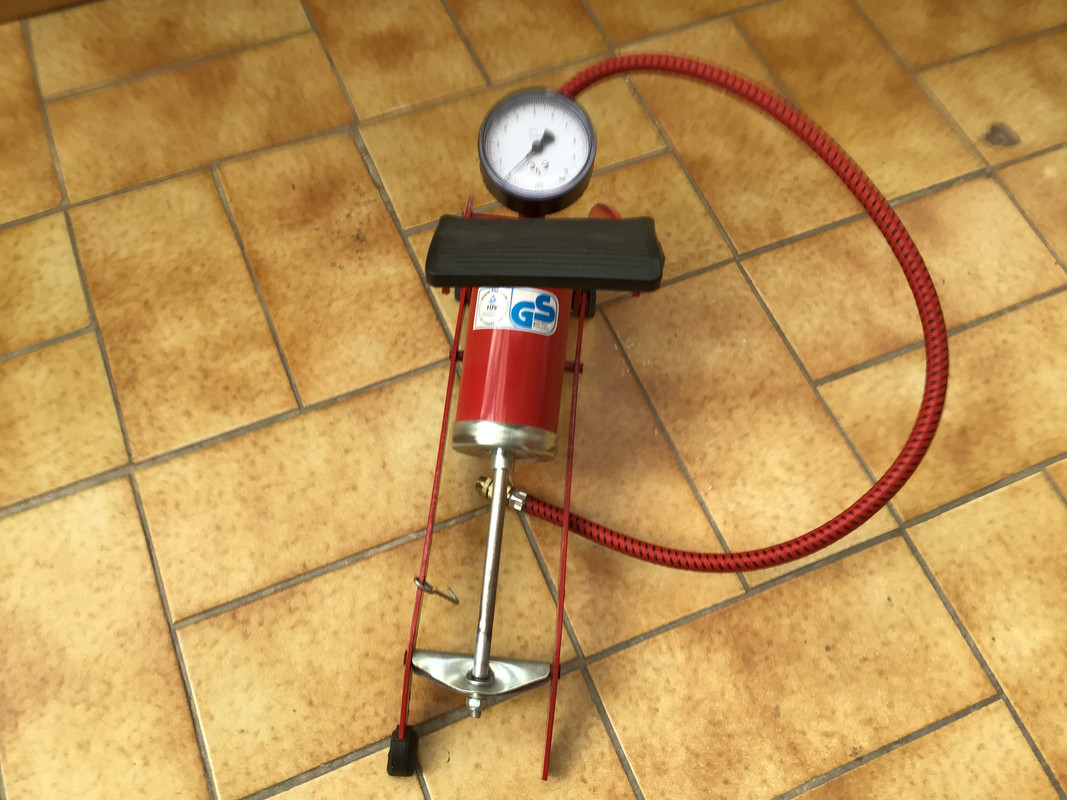 61C19ED7-3E21-4508-943C-59C94E3C4BE4