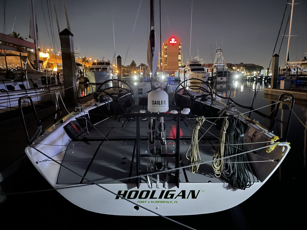 7A7E3216-6CBD-4EE1-A36D-EA26DDFF0892