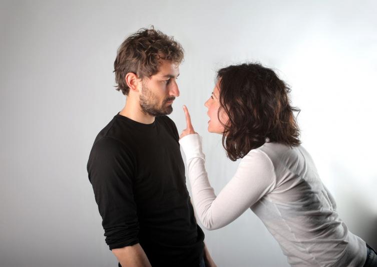 10 صفات في المرأة تجعل الرجل يقدم على الخيانة الزوجية 3