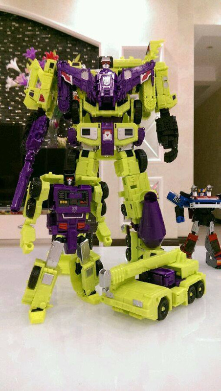 11392777_836339496452461_4444045914795275249_n