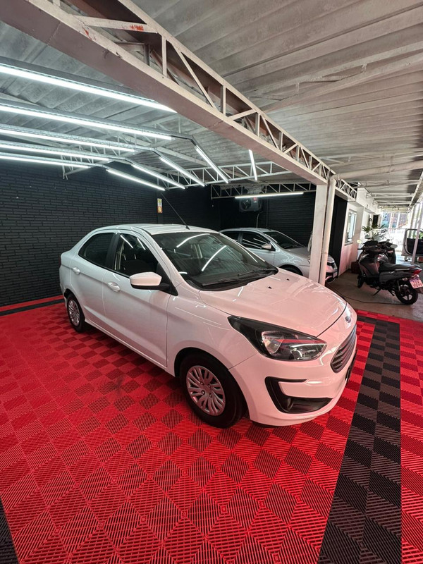 Ford Ka Sedan - Foto principal