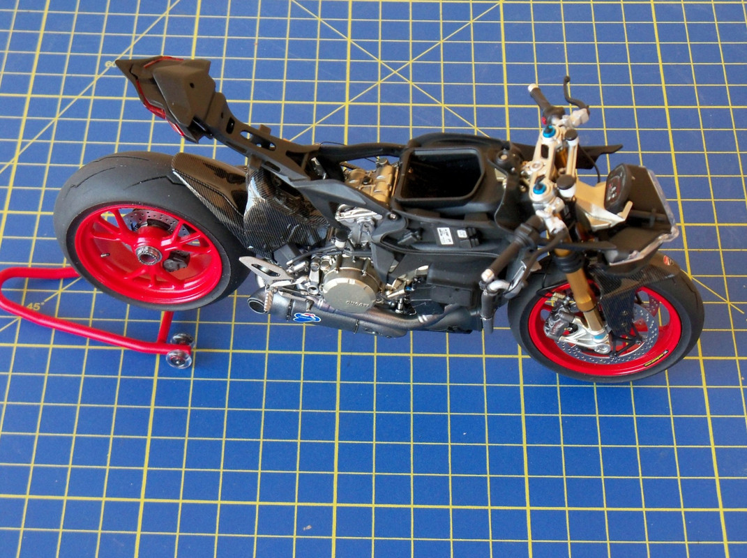 Panigale_124