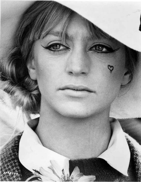 goldiehawn_mb02