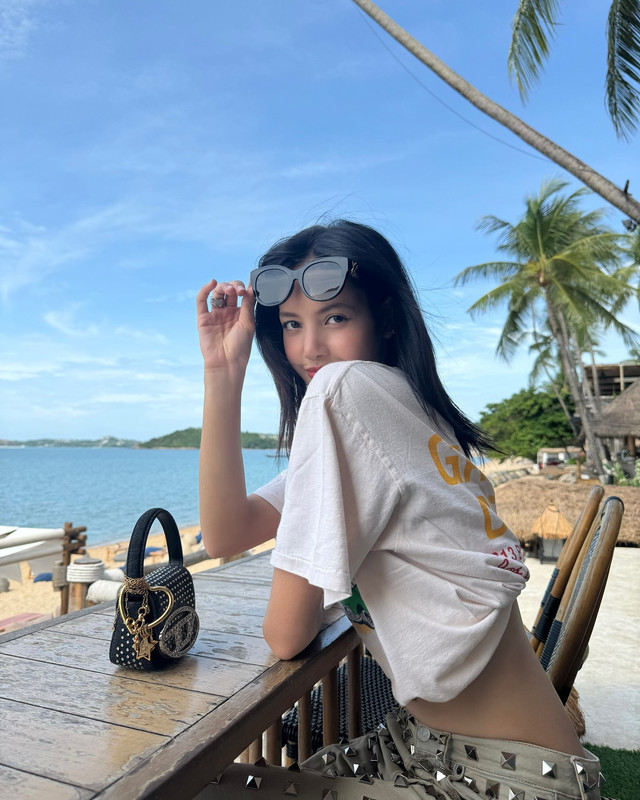 lalalalisa-m-1717471789-3382721004512925084-8012033210