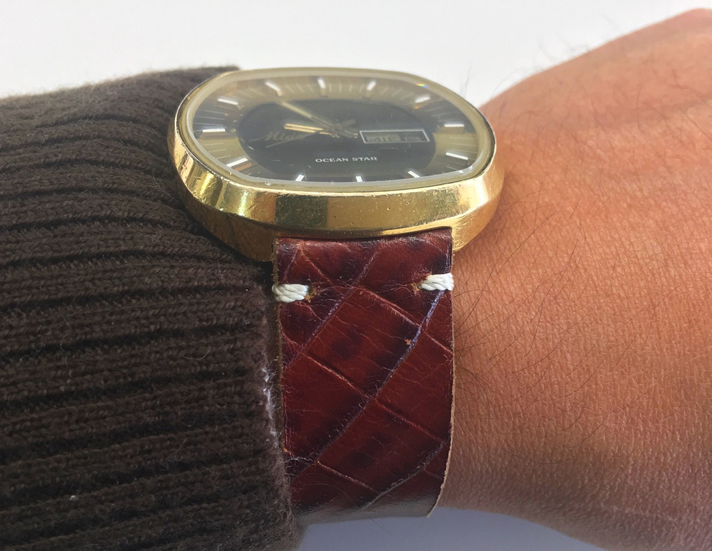 1DD92C55-3D7C-46B3-BD86-52938A43C734