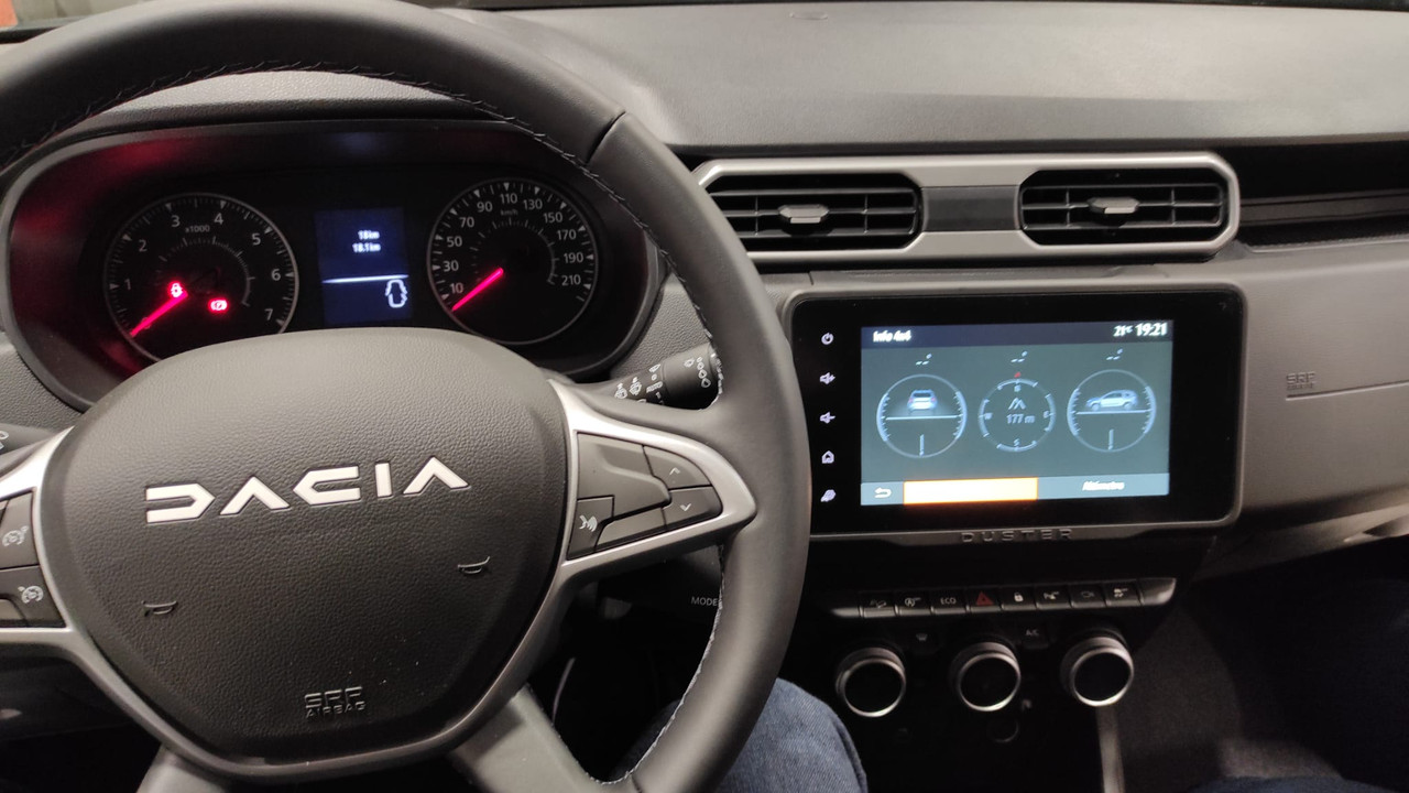 Interior (17)