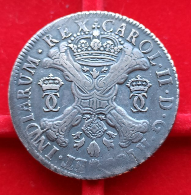 patagón de Carlos II de 1695 de Amberes 26