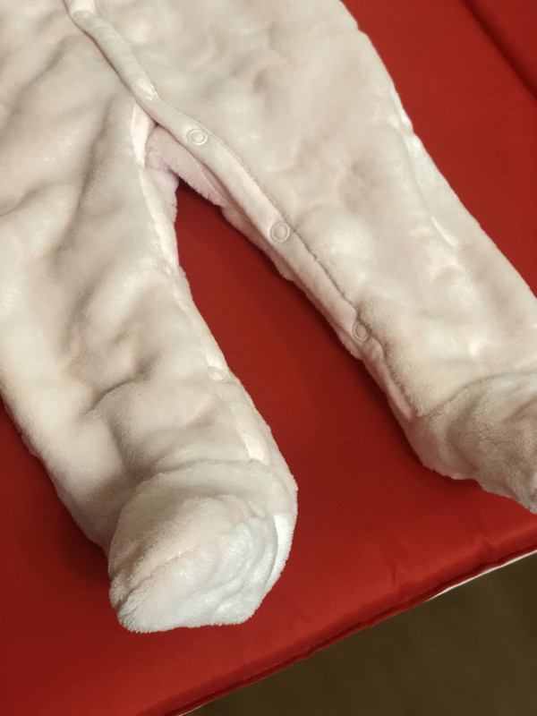 88DE93E4-1CBE-444D-AF68-B6C48B4D516B