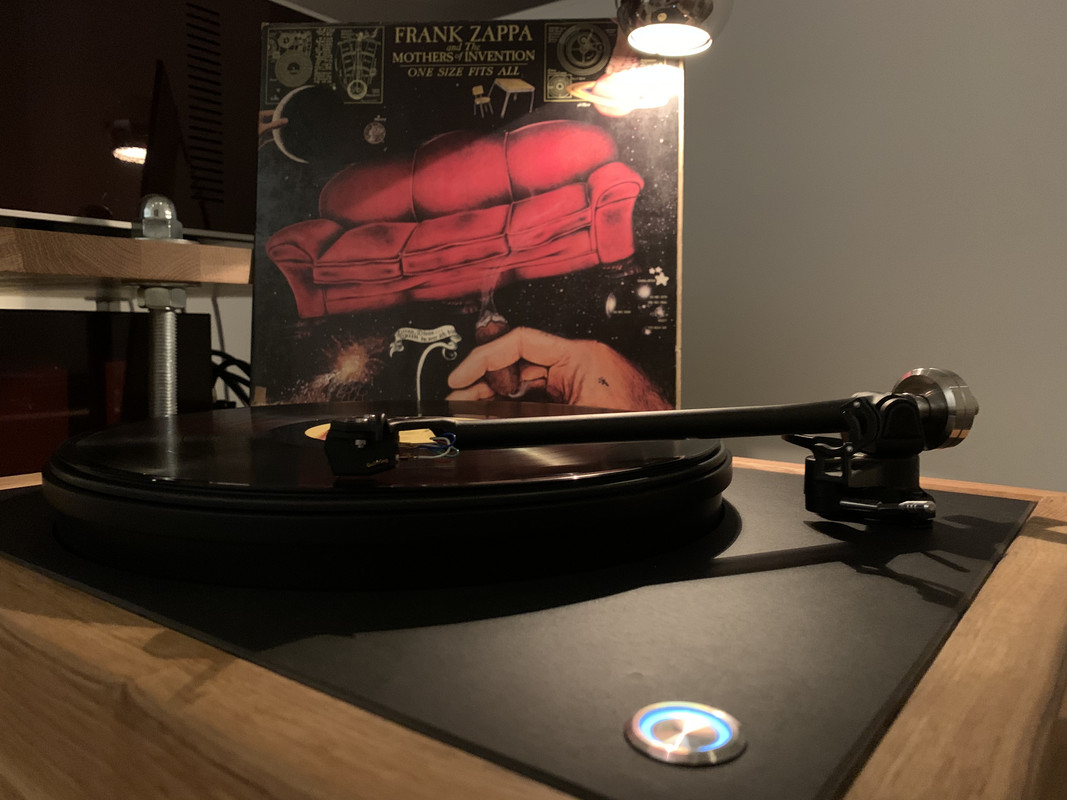 289B8D33-732A-4BA3-9A36-8E7AC4988B79