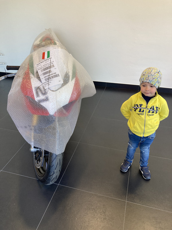 4263EA82-BACC-4625-BB01-0EB41B33ADE5