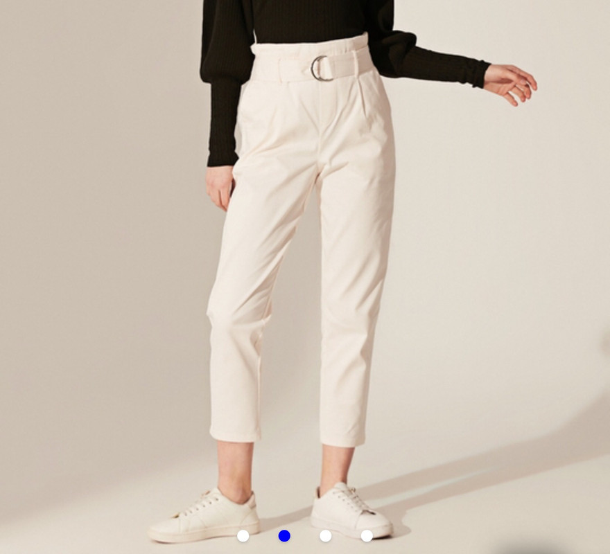 2E8AA37F-80BB-4DC3-8D06-3EBF22121303