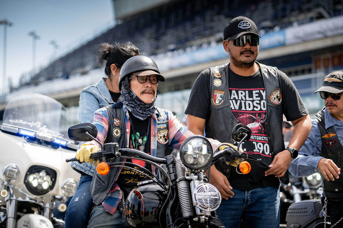 4 น้าแอ๊ด