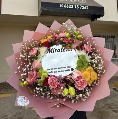 Ramo minimalista pastel