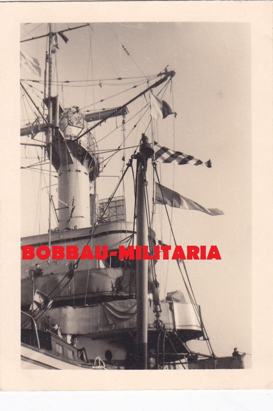 Kreuzer Nürnberg 1943 Flaggen Mast Fahnen Wimpel