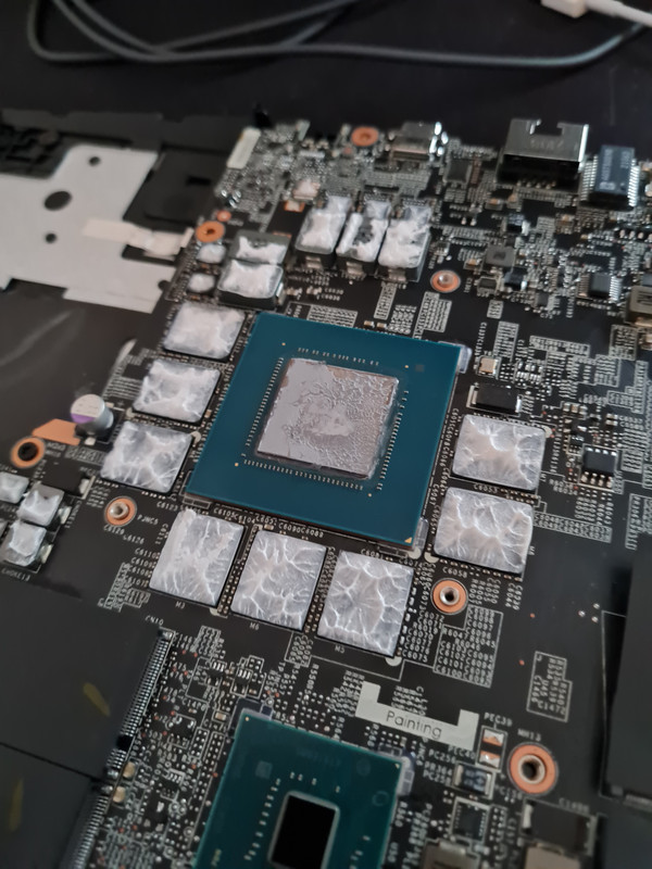 GP66 heatsink stuck on the GPU. The heatsink is lose on the CPU side