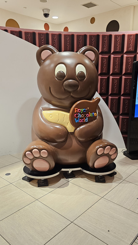Royce' Chocolate World