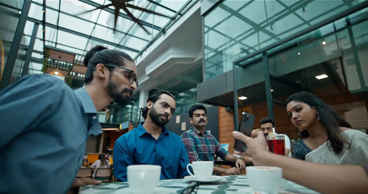 1000 Babies (2024) Season 1 [Hindi + Tamil + Telugu + Malayalam] WebRip 480p 720p ESub - Complete Screenshot