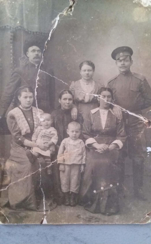 Семья Сладковых. Фото Надежды Зубехоной