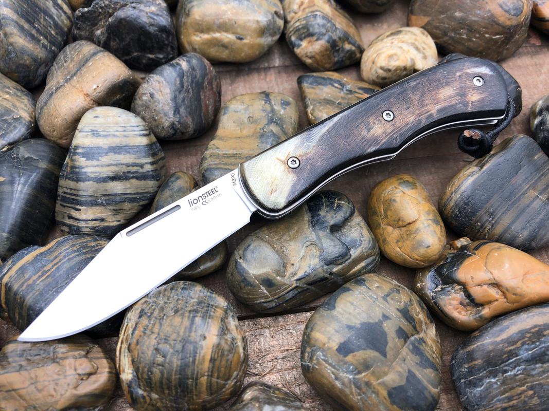 EC38C274-0DB1-4E88-A603-125CEB0676DD