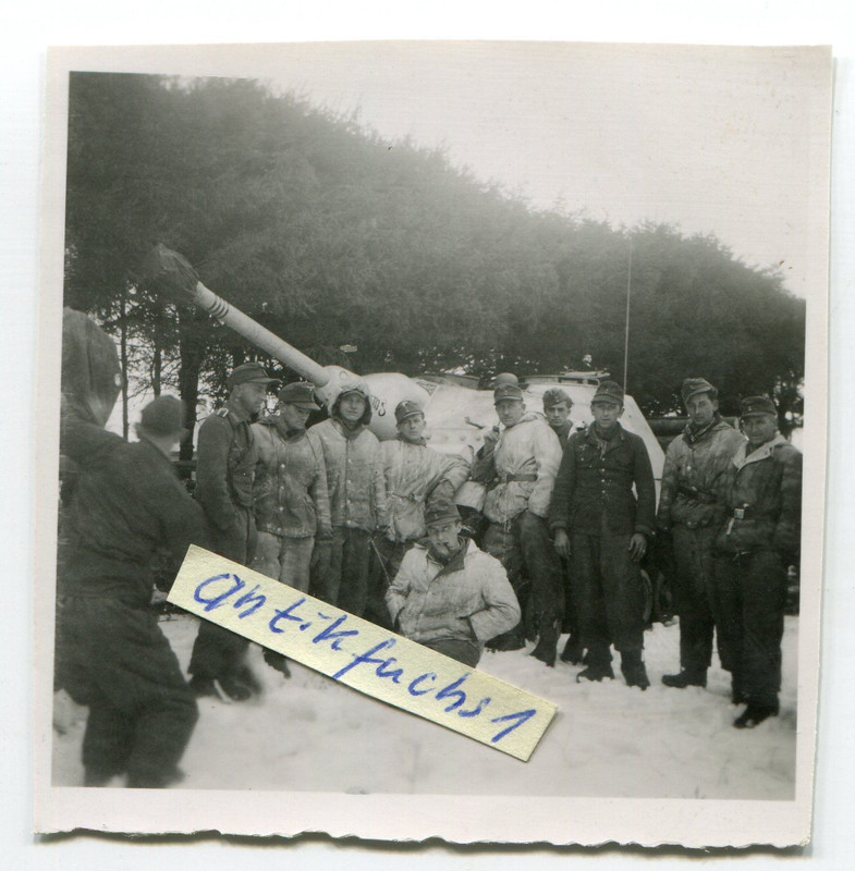 Panzer-Sturmgeschütz in weiß mit Namen,Bilanz,Sa