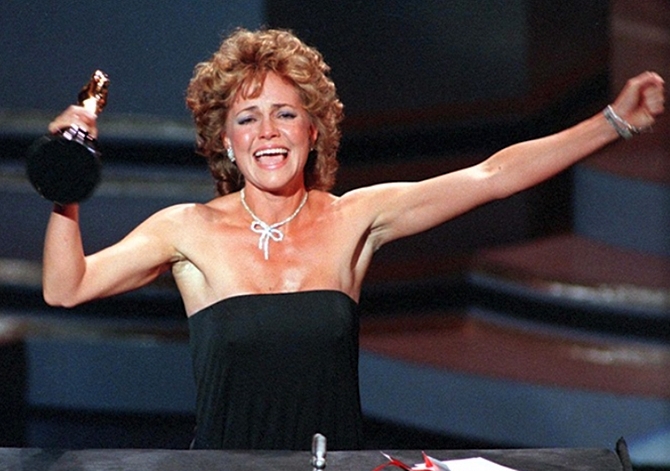 SALLY-FIELD-1-A-FOTOR.jpg