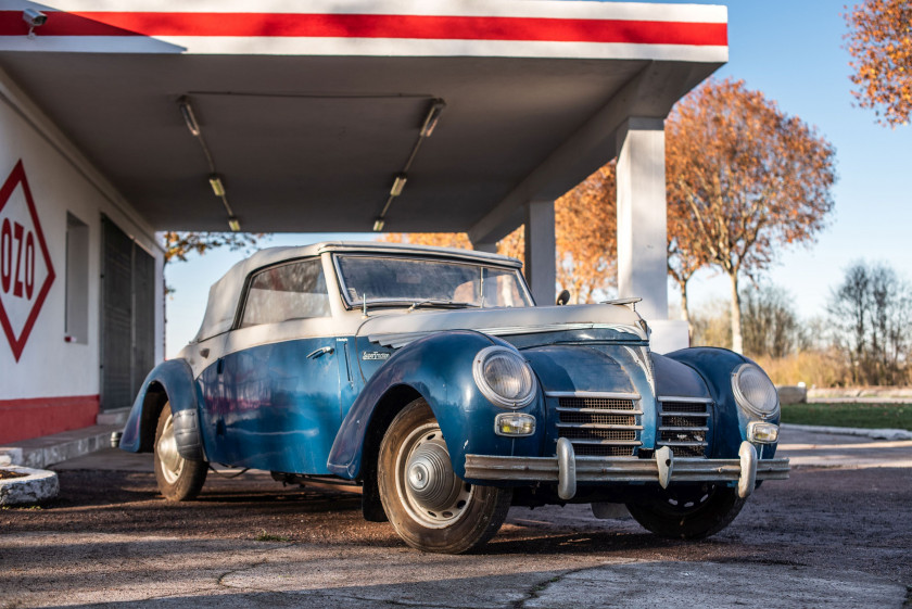 Artcurial-a-Retromobile-2023-Rosengart-Supertraction-1