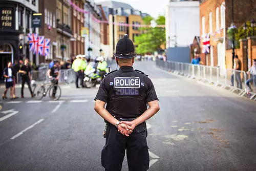 politist-britanic