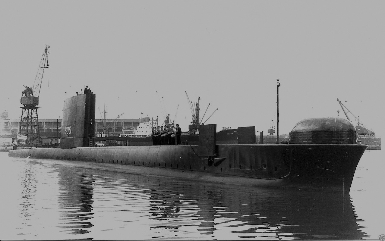 HMS Finwhale (S.05)-2