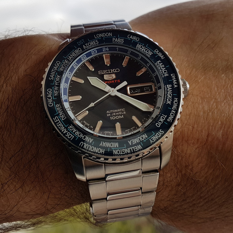 Seiko 5 Sports SRP125 World Time Cal. 4R36 Auto 100M (2)