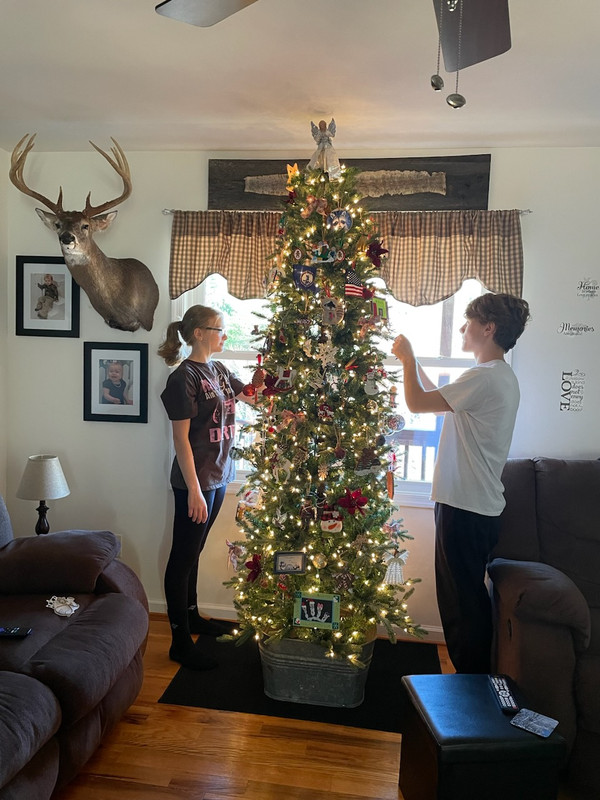 43902F72-DF7F-49EC-9914-B7AB009B62AA