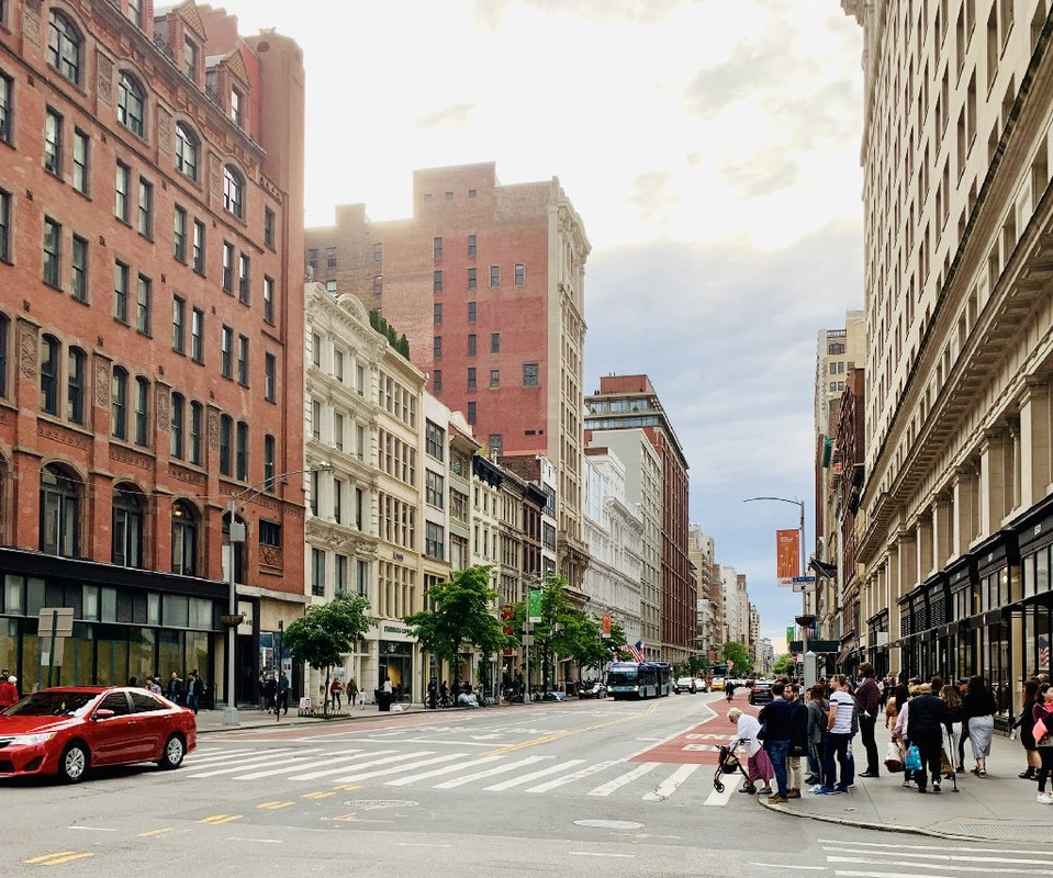 EE7D6FEB-DD36-4C0E-BB6D-80BD040F62F2