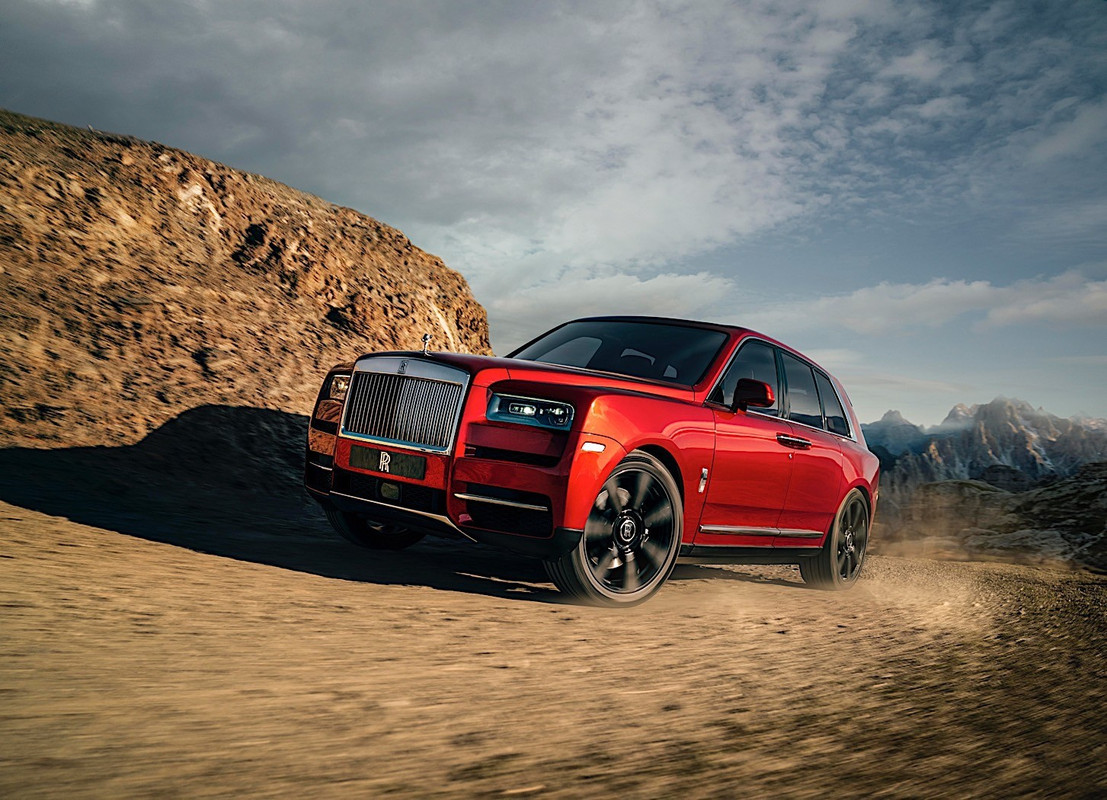 Rolls-Royce Cullinan (2)