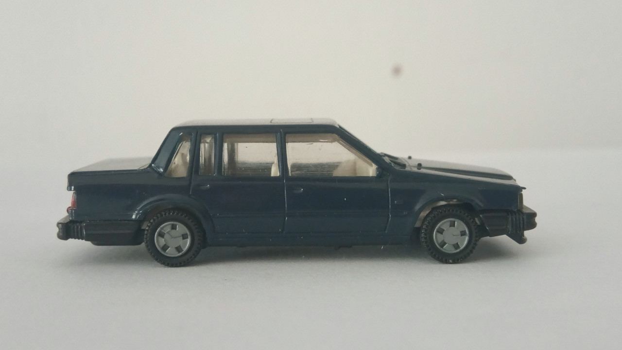 Mach (9402)