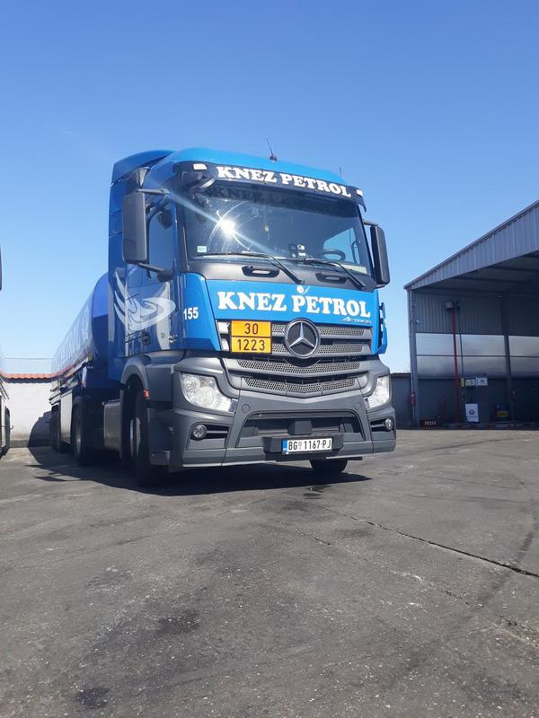 actros.jpg