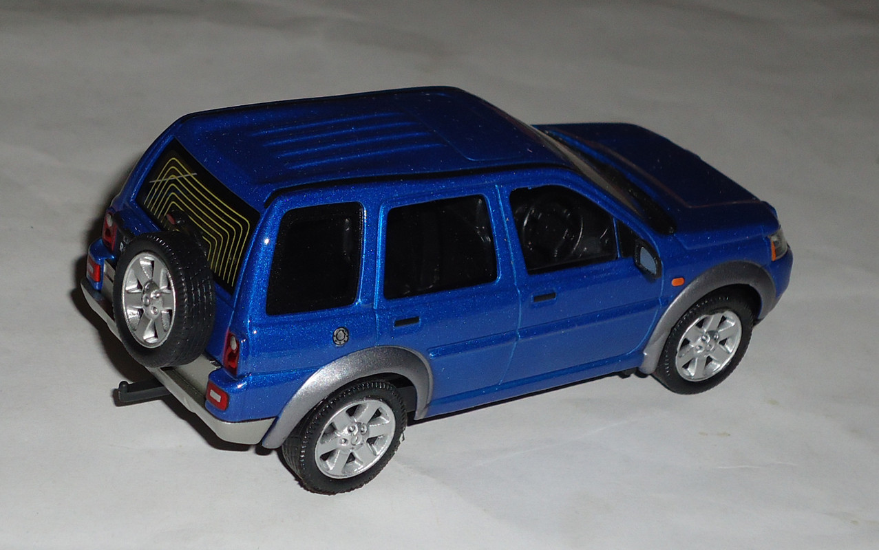 Land-Rover-Freelander