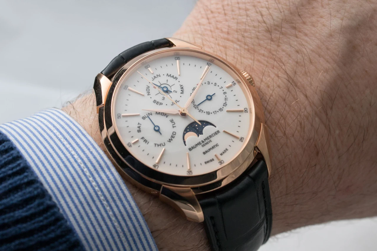 Baume Mercier Clifton Baumatic Perpetual Calendar Hands on 5