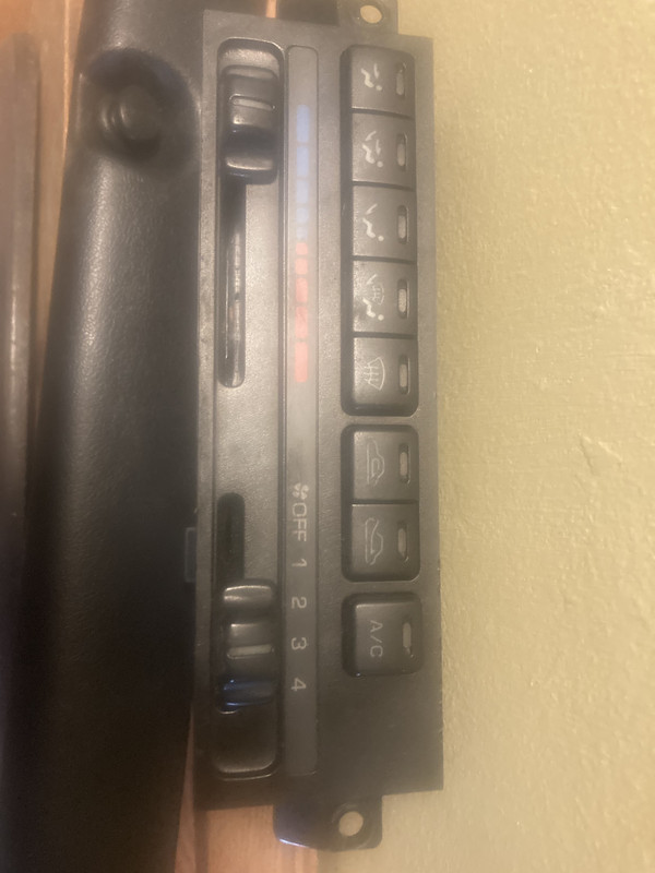 05C875CD-35FD-4866-875D-51E8735A749D